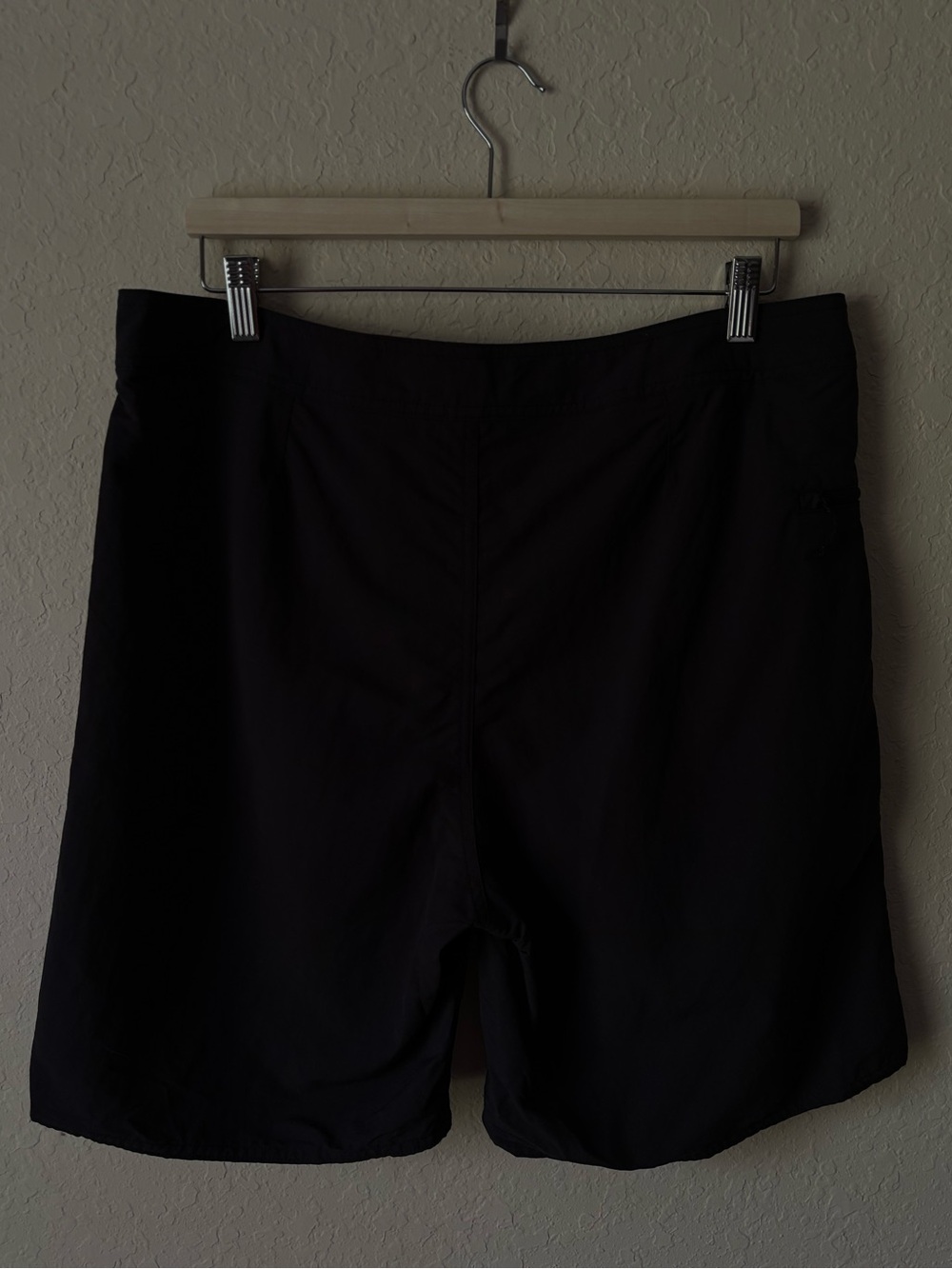 Patagonia | Men's Wavefarer Boardshorts Size 35 Ink Black 19" Length - Picture 8 of 12